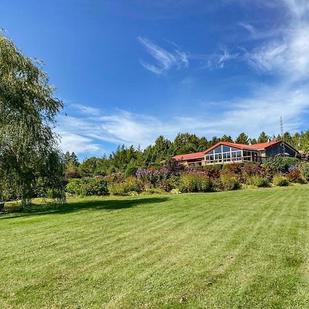 Stunning Secluded Richibucto River Waterfront Cottage With Unparallel Privacy Rexton Exterior photo